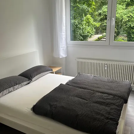 Appartement 15 *